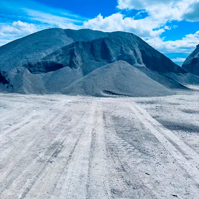 Bulk Asphalt grinding with free delivery - Photo 4