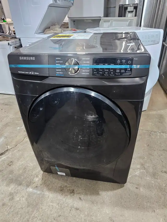 NEWER MODEL Samsung 27' Black Stainless FrontLoad Washer Machine