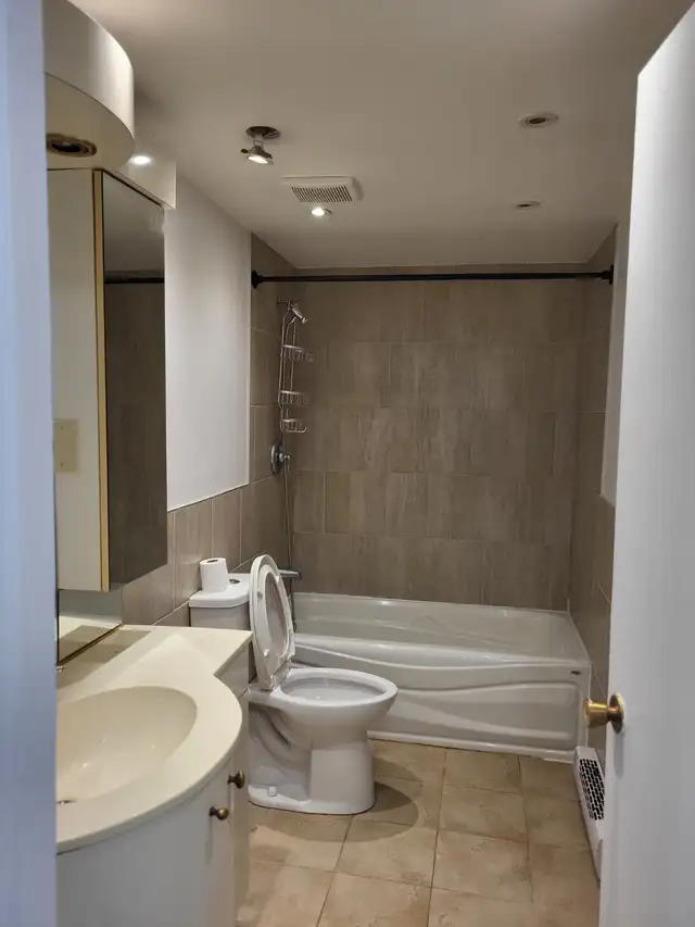3 1/2 à louer - Photo 3