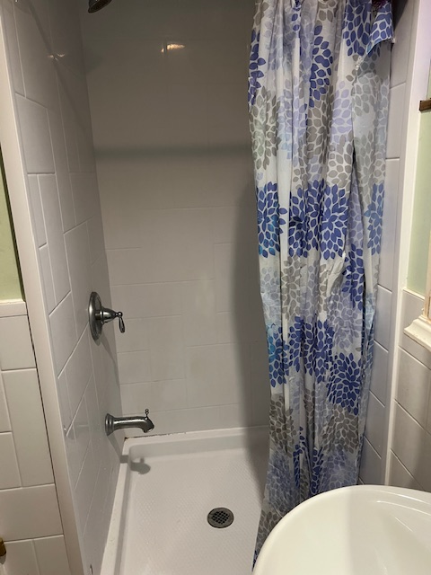 Large Furnished basement room available on June 1st - Photo 3