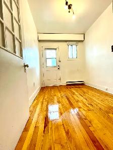 4-bedroom apartment near Plamondon Metro available on Jul 1 - Photo 4