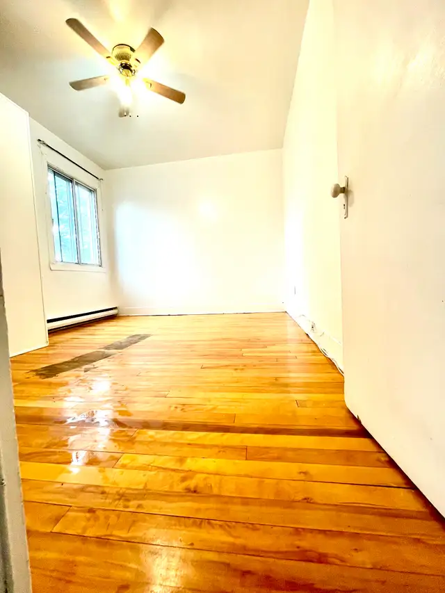 4-bedroom apartment near Plamondon Metro available on Jul 1 - Photo 6
