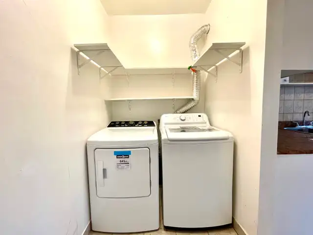 4-bedroom apartment near Plamondon Metro available on Jul 1 - Photo 7