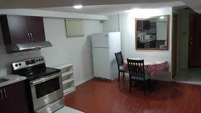 Basement for rent $500/month (Brimley and St.Clair) Scarborough - Photo 2