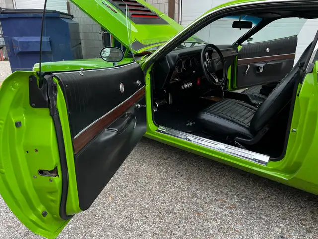 71 Dodge Charger RT - Photo 8