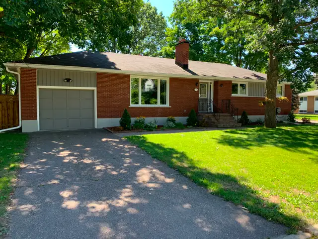 ARNPRIOR - ROOM FOR RENT - Photo 3