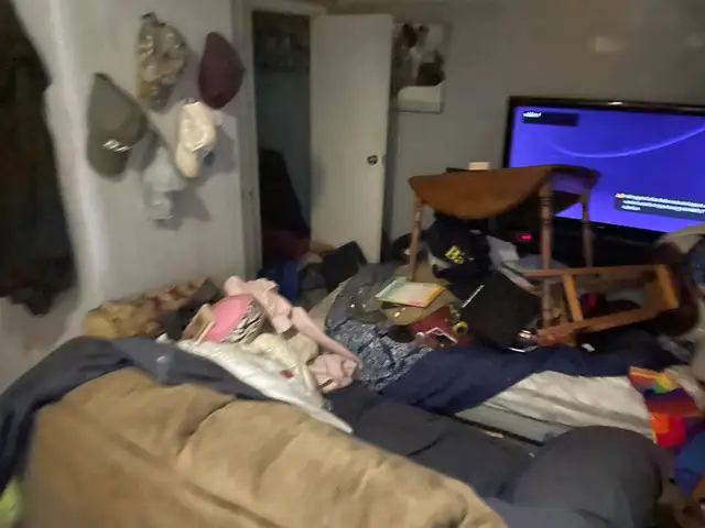 clean up - Photo 6