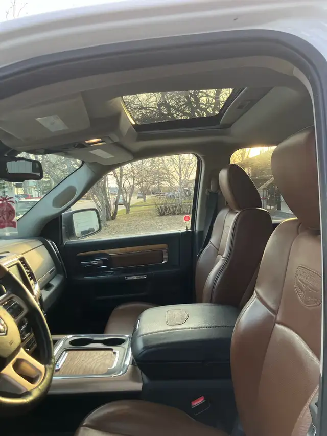 2016 Ram Ecodiesel Longhorn - Photo 9