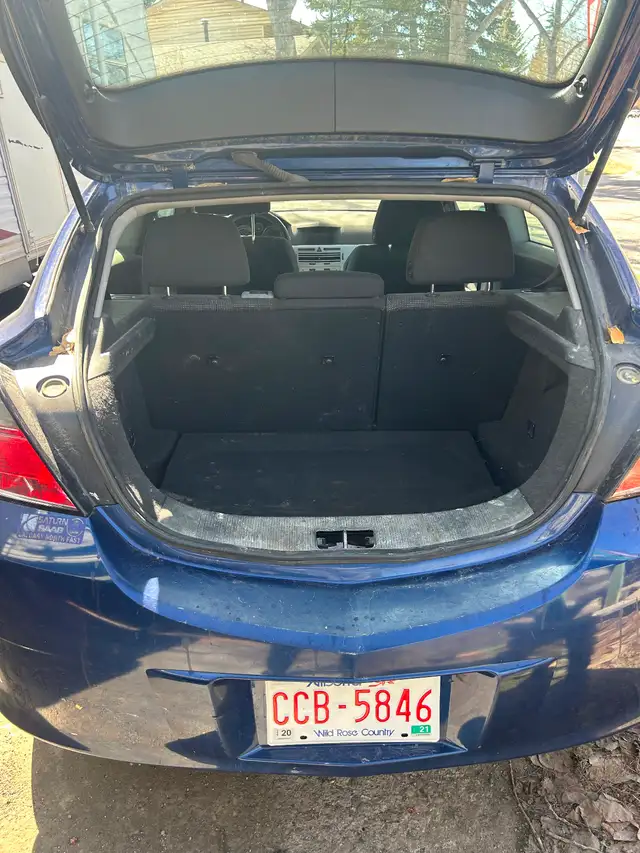 2008 Saturn Astra xr 2dr hatchback 5spd $2200 obo - Photo 6