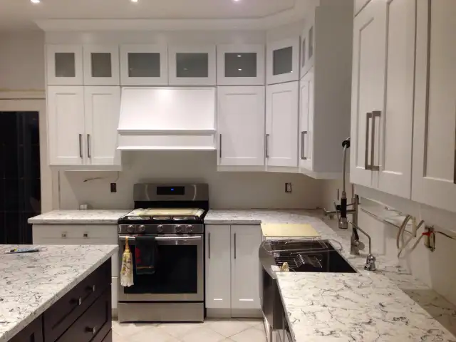 PREMIUM Kitchen Maple Cabinets 50% OFF Granite/Quartz Countertop - Photo 2