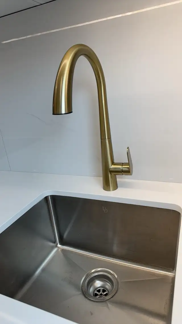 Bathurst Dundas one studio Available May 1st - Photo 6