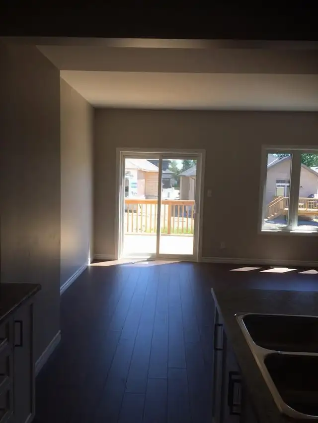 3 Bedroom town house available for rent - Photo 5