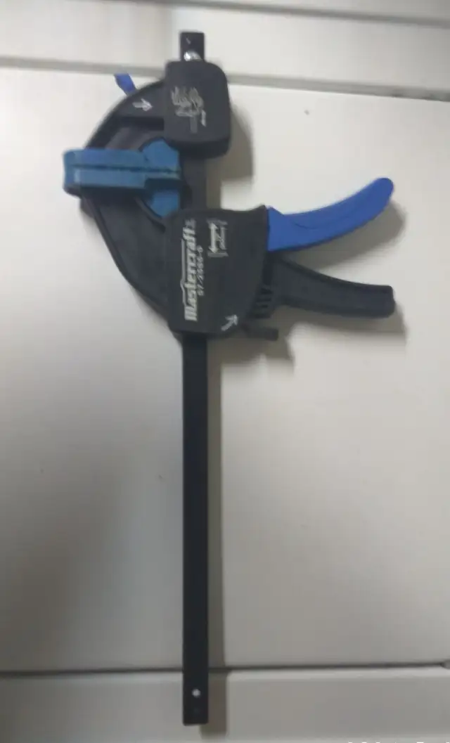 12" clamp Master craft  for sale