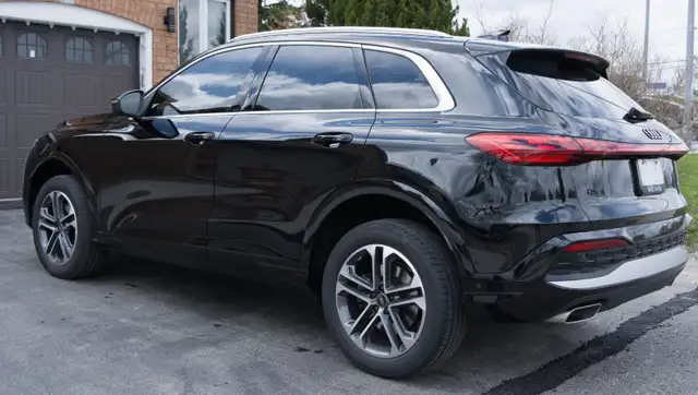 2025 Audi Q5 Technik 45 TFSI Quattro — 13,056 KM — All-New Gen — - Photo 4