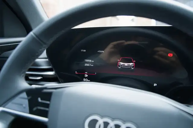 2025 Audi Q5 Technik 45 TFSI Quattro — 13,056 KM — All-New Gen — - Photo 12