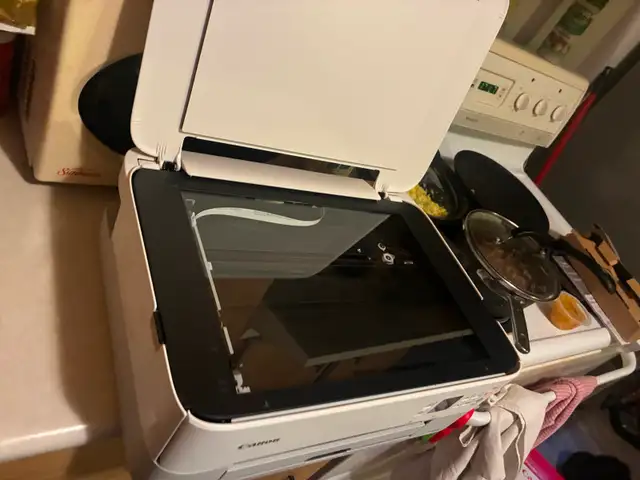 Cannon All-in-1 Wireless Printer New in Box. $50!! - Photo 4