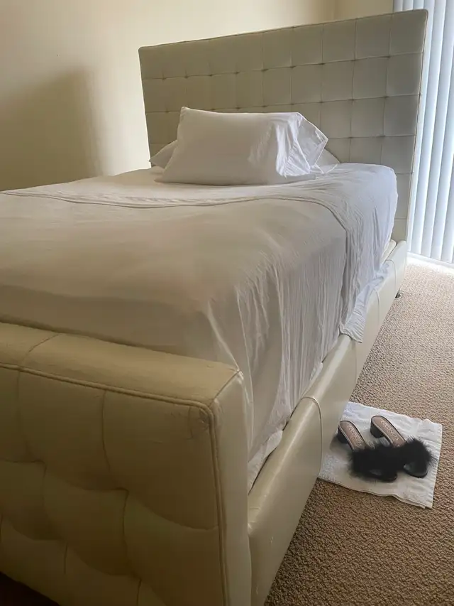 LUXURY TWO BEDROOM RENTAL HIGH END APT JULY 1ST - Photo 6