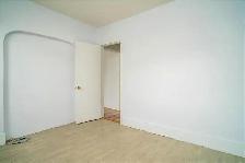 CUTE 2 BEDROOMS WEST END HOUSE FOR RENT JULY OR AUG - Photo 8