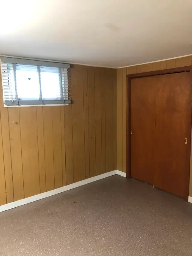 1 bed Basmt, All utility included - Photo 2