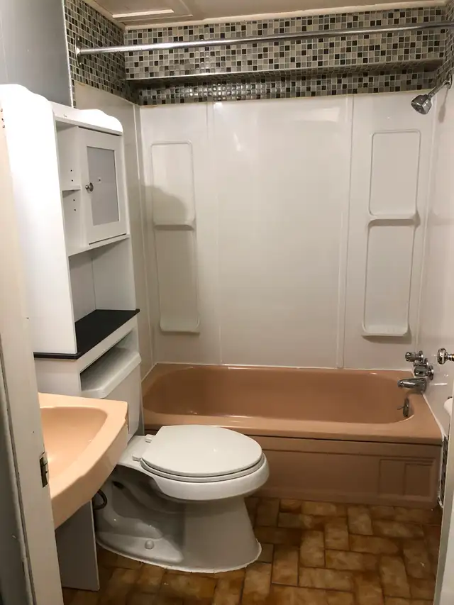 1 bed Basmt, All utility included - Photo 4