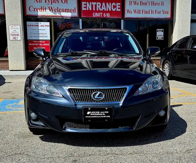 2011 Lexus IS 250 All Wheel Drive/Sunroof/Bluetooth - Photo 3