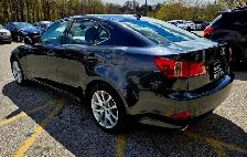 2011 Lexus IS 250 All Wheel Drive/Sunroof/Bluetooth - Photo 7