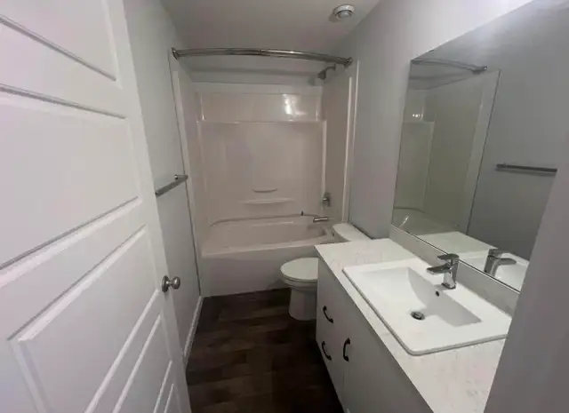 1 bedroom legal basement for rent in Brighton - Photo 2