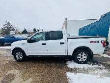 2018 Ford F150 XLT CREW CAB 4X4, 5.0L, V8, Clean Carfax, Clean T - Photo 4