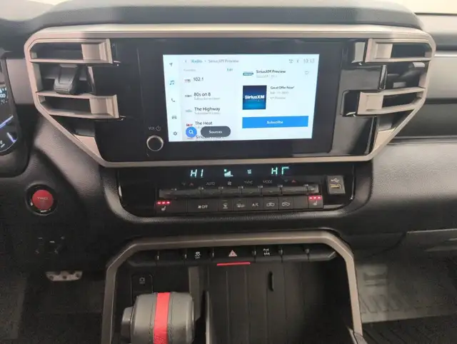 2025 Toyota Tundra - Photo 15