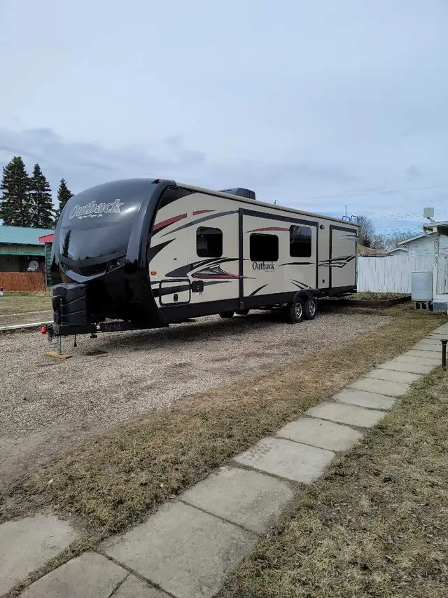 2015 Keystone Outback 312BHS - Photo 9