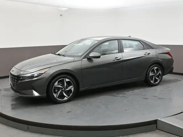 2022 Hyundai Elantra Ultimate Tech Leather, Sunroof, Apple/Andro - Photo 3