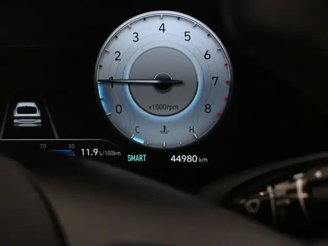 2022 Hyundai Elantra Ultimate Tech Leather, Sunroof, Apple/Andro - Photo 13