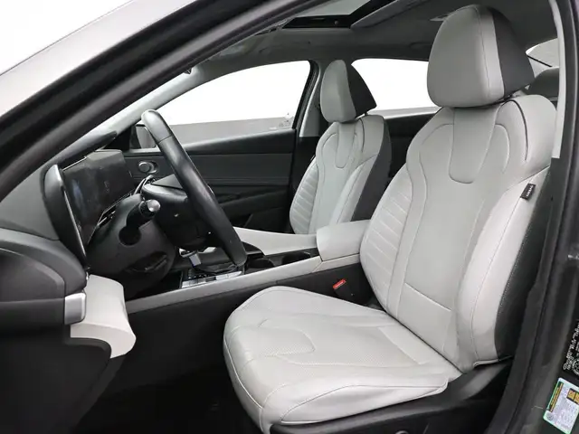 2022 Hyundai Elantra Ultimate Tech Leather, Sunroof, Apple/Andro - Photo 17