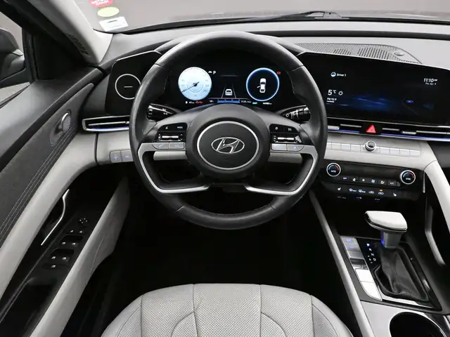 2022 Hyundai Elantra Ultimate Tech Leather, Sunroof, Apple/Andro - Photo 21