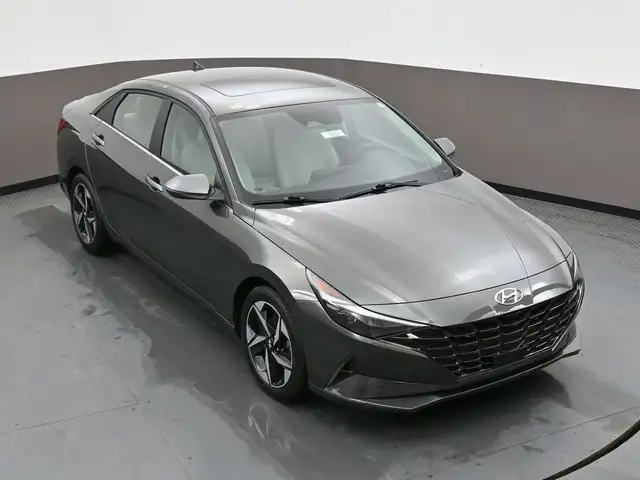 2022 Hyundai Elantra Ultimate Tech Leather, Sunroof, Apple/Andro - Photo 33