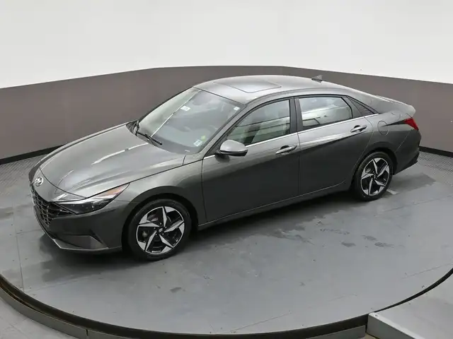 2022 Hyundai Elantra Ultimate Tech Leather, Sunroof, Apple/Andro - Photo 35