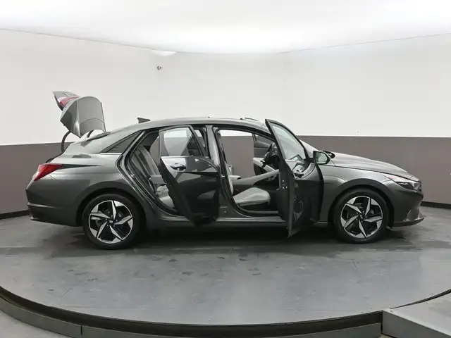 2022 Hyundai Elantra Ultimate Tech Leather, Sunroof, Apple/Andro - Photo 41