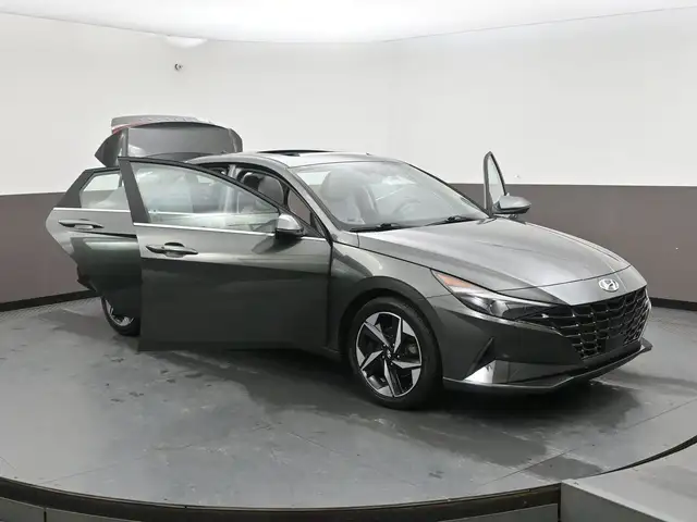 2022 Hyundai Elantra Ultimate Tech Leather, Sunroof, Apple/Andro - Photo 42