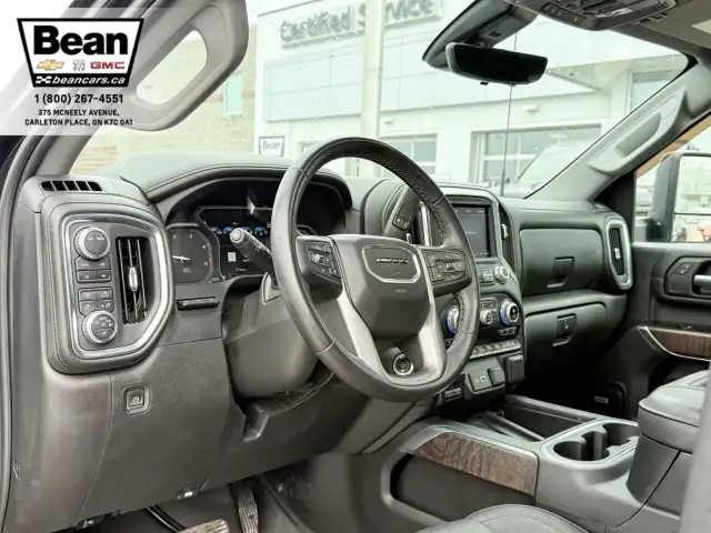 2022 GMC Sierra 3500HD - Photo 14