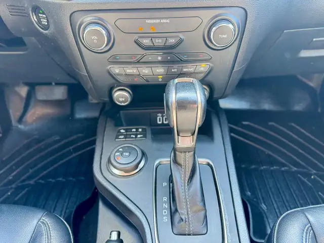 2020 Ford Ranger LARIAT 4WD Black Package Clean Carfax - Photo 19