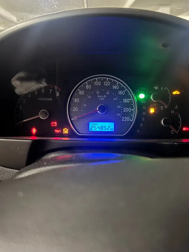 Underground parked 2007 Hyundai ELANTRA - Photo 7