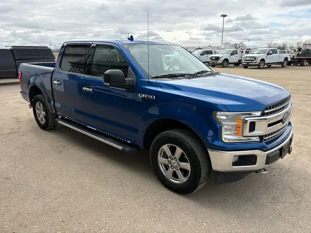 2018 Ford F-150 Crew Cab 4x4 XLT 5L - Rebuilt Title - Photo 3