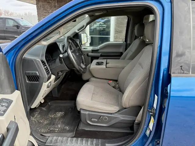 2018 Ford F-150 Crew Cab 4x4 XLT 5L - Rebuilt Title - Photo 12