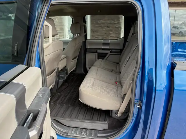 2018 Ford F-150 Crew Cab 4x4 XLT 5L - Rebuilt Title - Photo 13