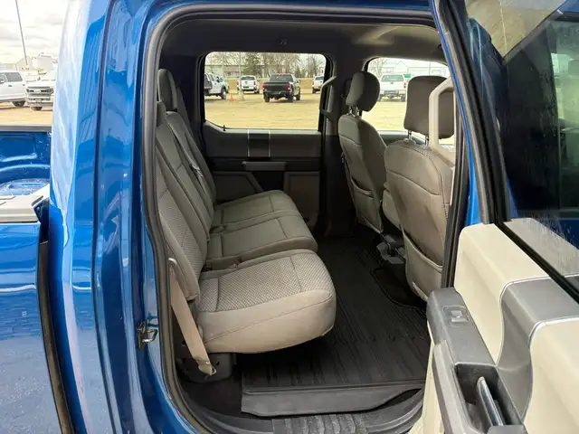 2018 Ford F-150 Crew Cab 4x4 XLT 5L - Rebuilt Title - Photo 15