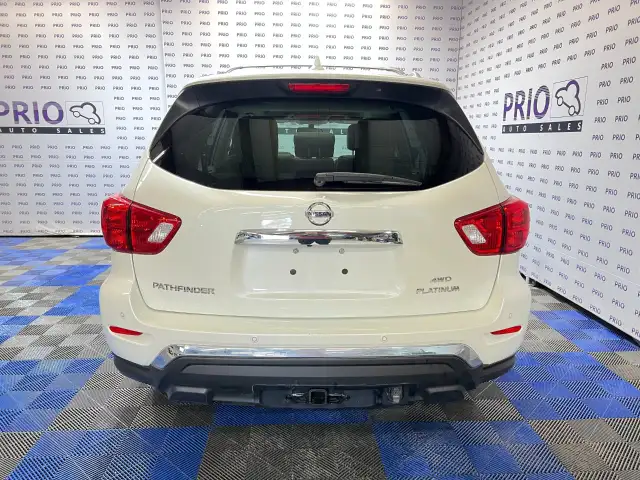 2020 Nissan Pathfinder - Photo 4
