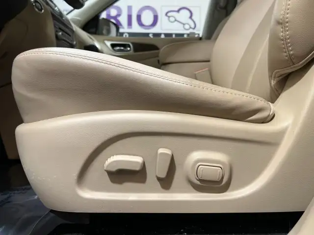 2020 Nissan Pathfinder - Photo 14