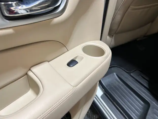 2020 Nissan Pathfinder - Photo 16