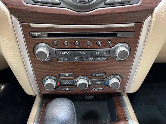 2020 Nissan Pathfinder - Photo 31