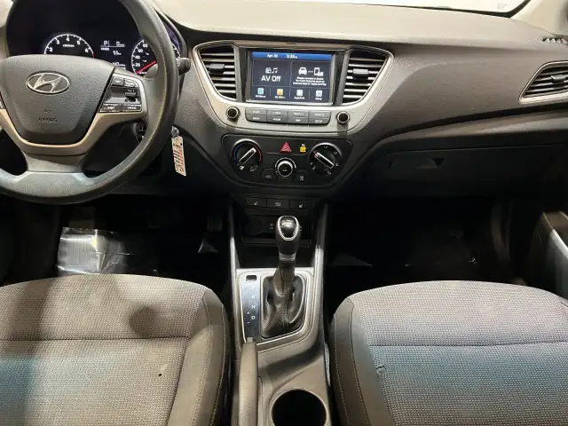 2018 Hyundai Accent - Photo 27
